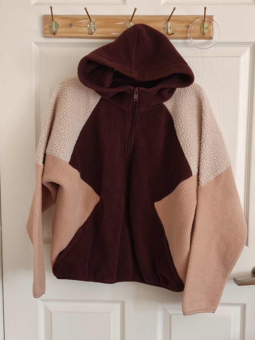 American Eagle Outfitters Burgundy and Blush Colorblock Hooded Sherpa Pullover S